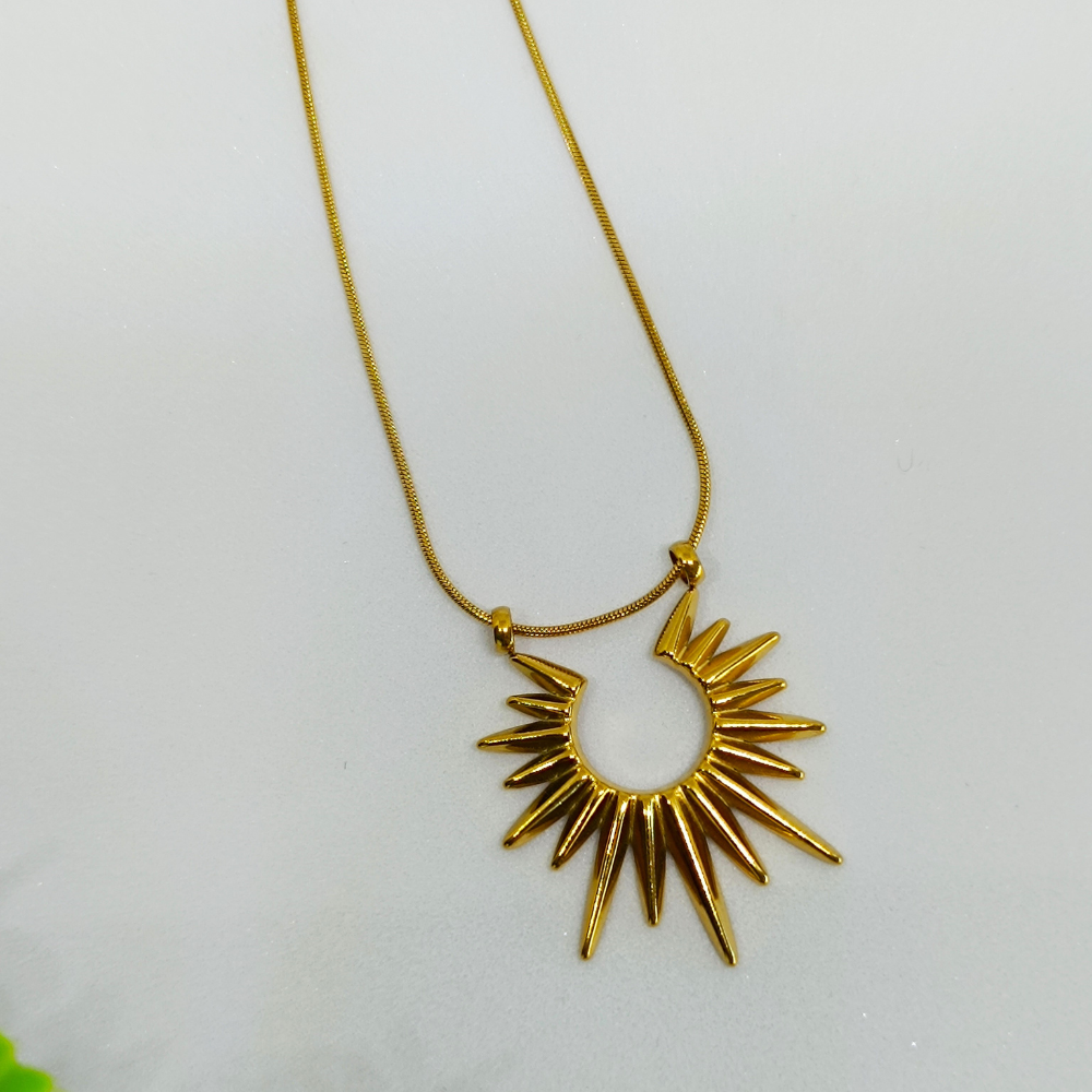 24K Gold Plating Sunburst Demifine Necklace