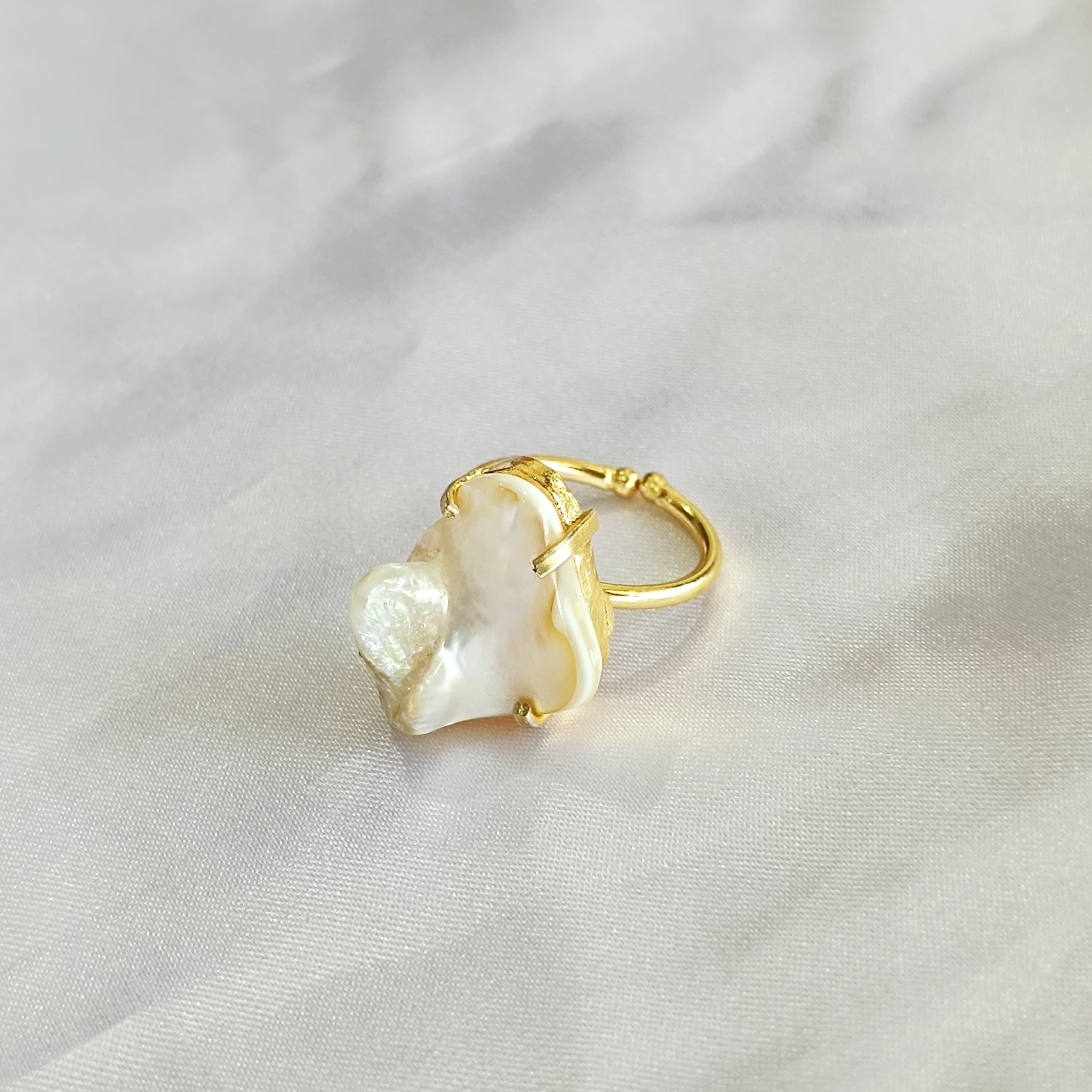 Very Beautiful Natural Raw Stone Rings for Girls & Women