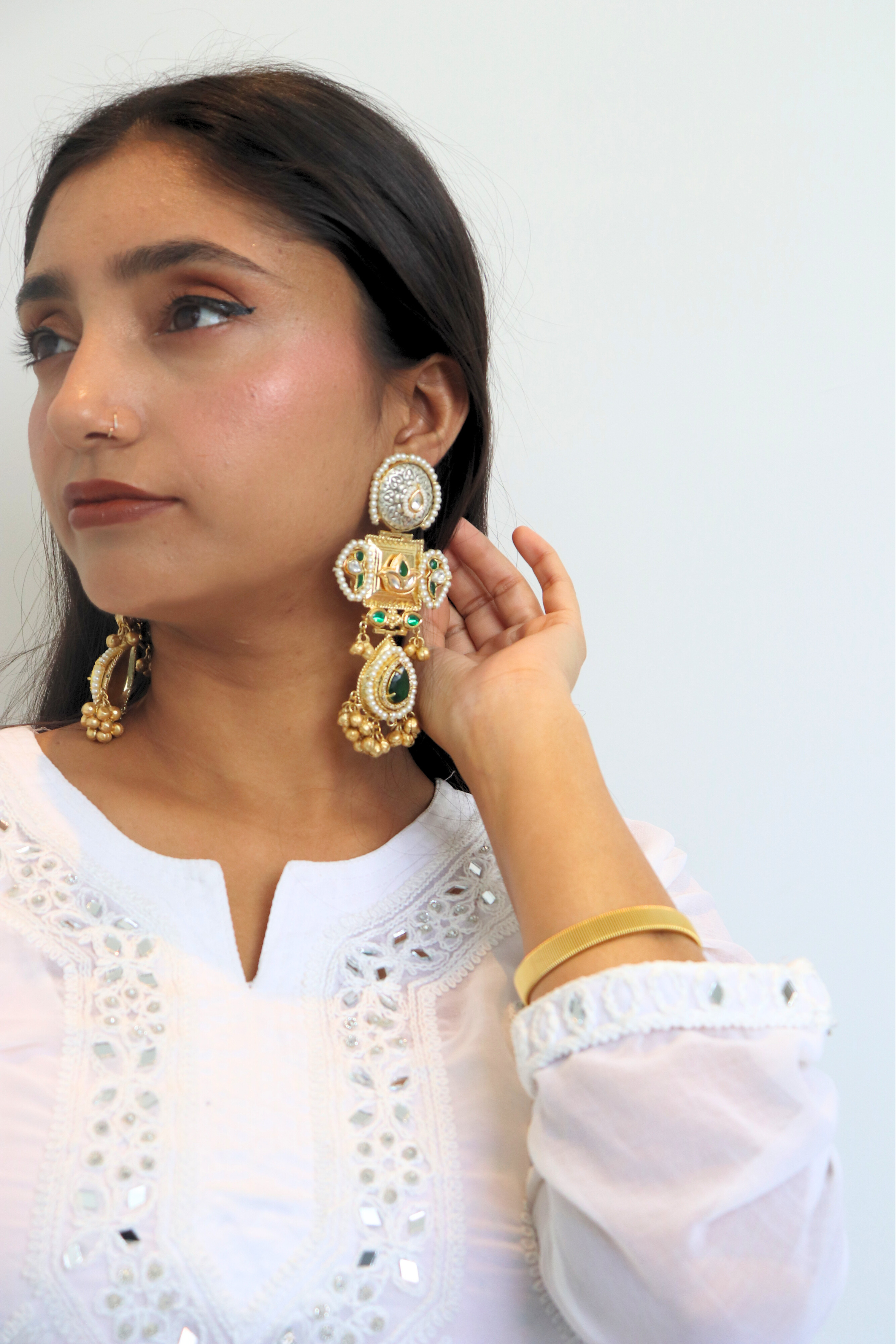 Elegant Gold Earrings Design for Daily Use - Kundan & Dual Tone